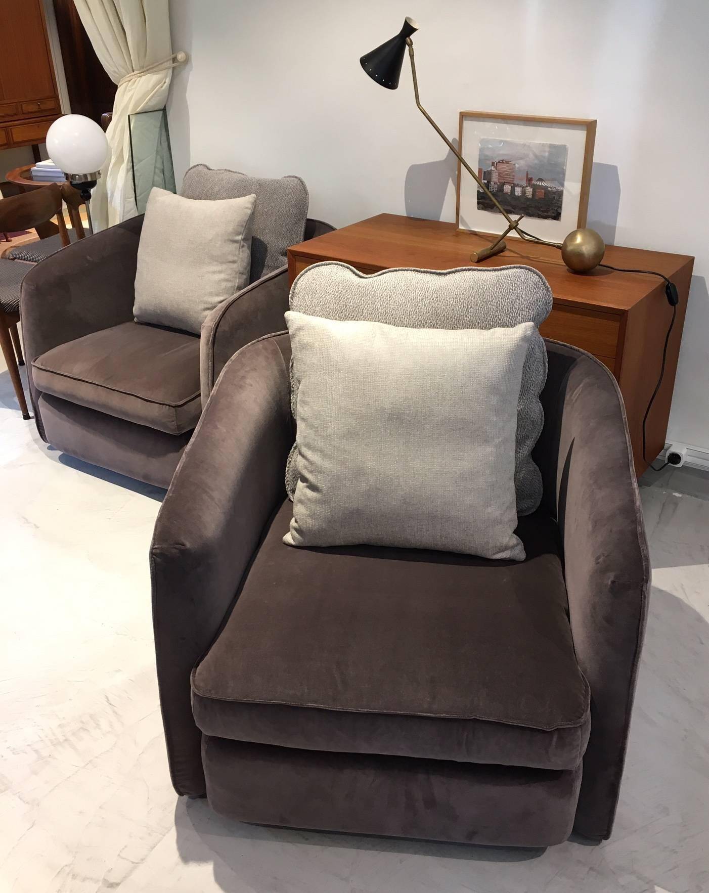 Fauteuils en velours violet par Arketipo