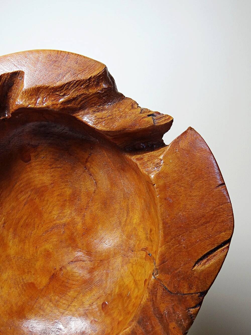 Large vintage nut bowl or empty pocket in teak wood, Italy, 1960s-70s