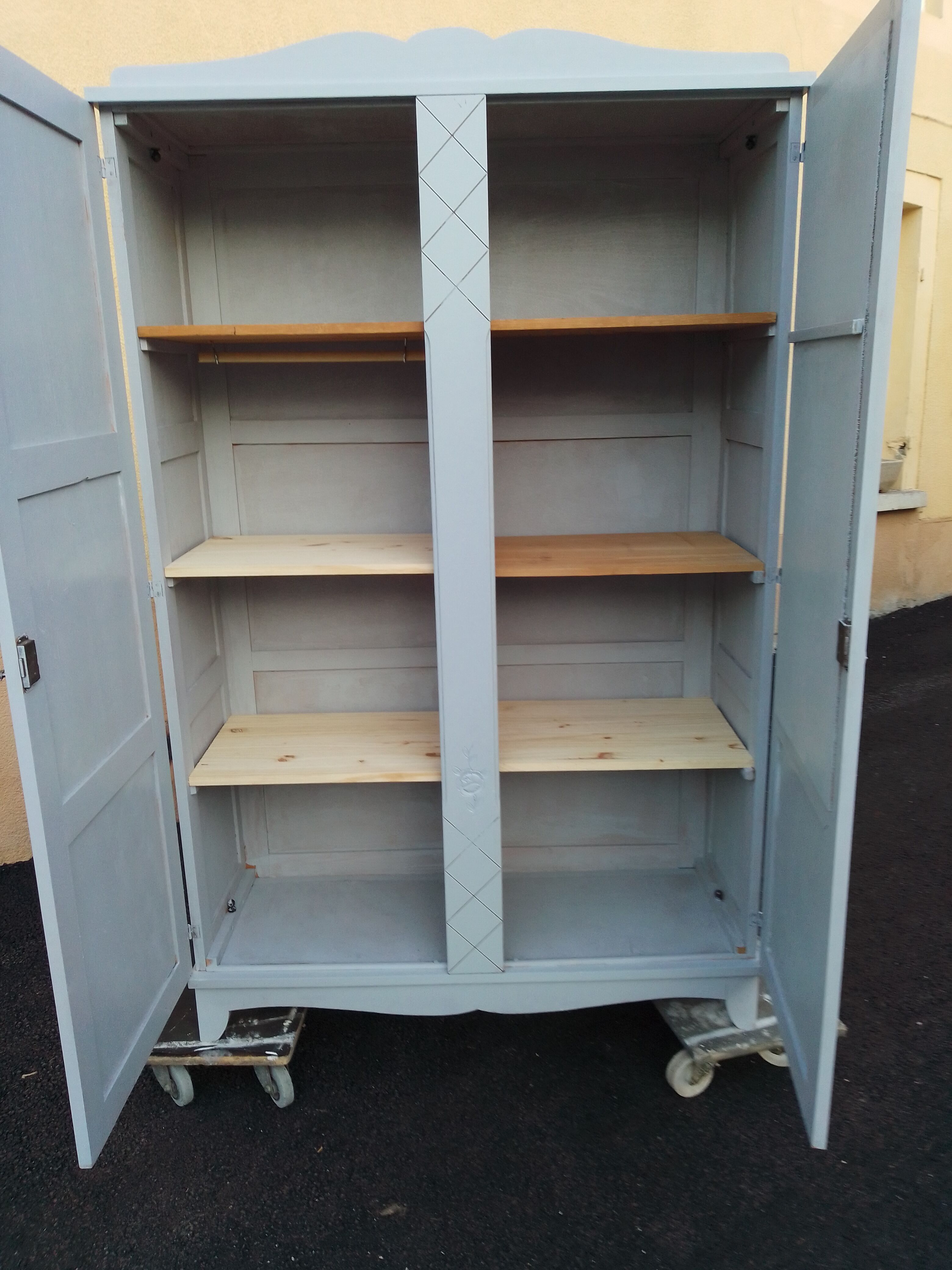 Cupboard