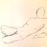 Drawing nude in charcoal on paper