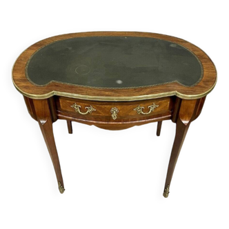 Louis XV style kidney-shaped desk with marquetry on all sides, circa 1850
