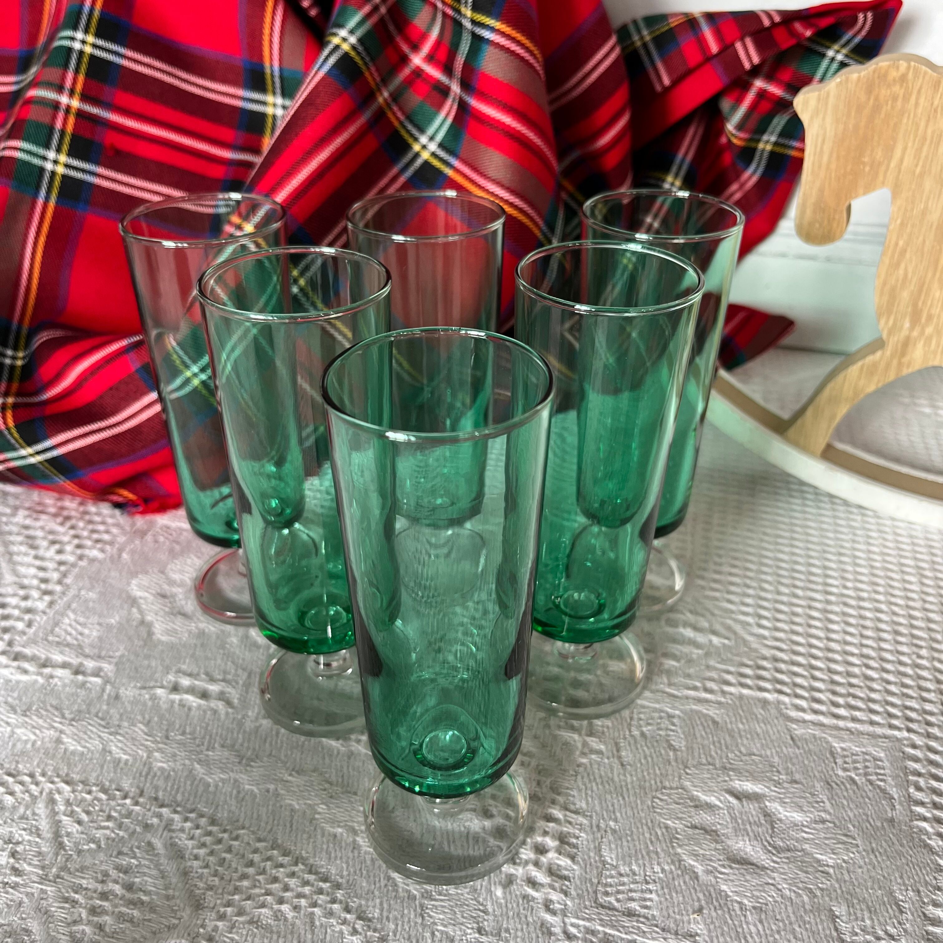 Vintage Luminarc flutes