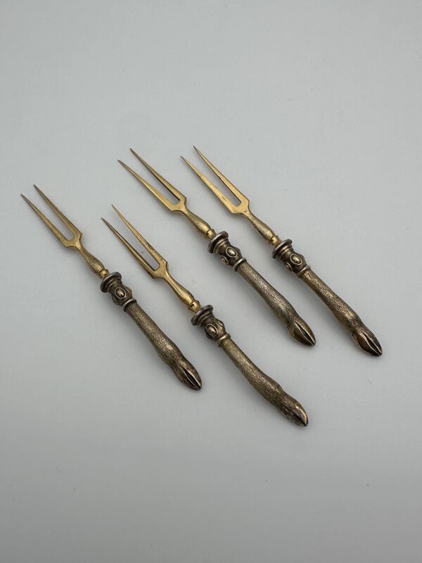 Lot de 4 pics ou fourchettes à hors-d'œuvre apéritif en métal, doré,