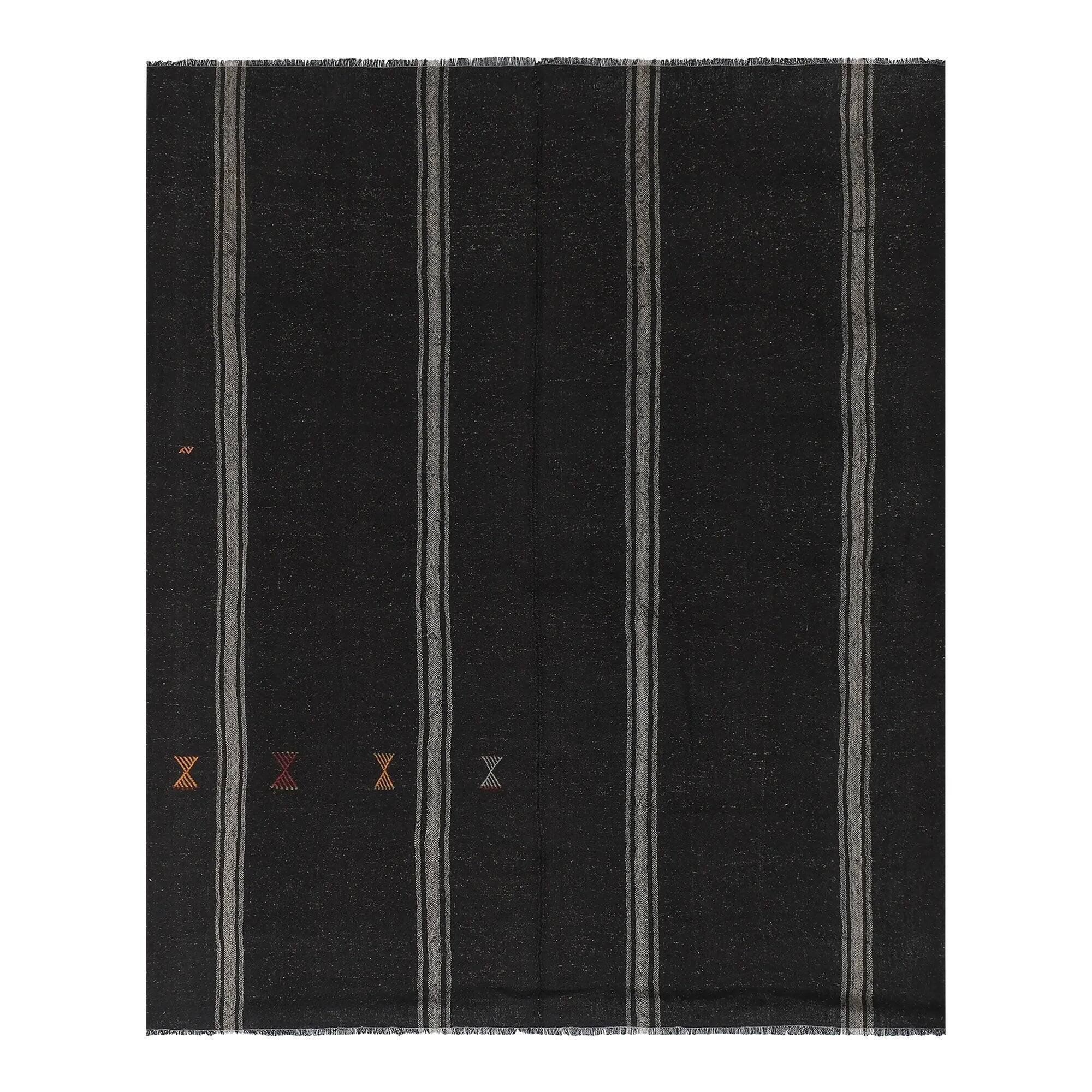 Vintage Turkish kilim, handwoven, 254x315 cm.