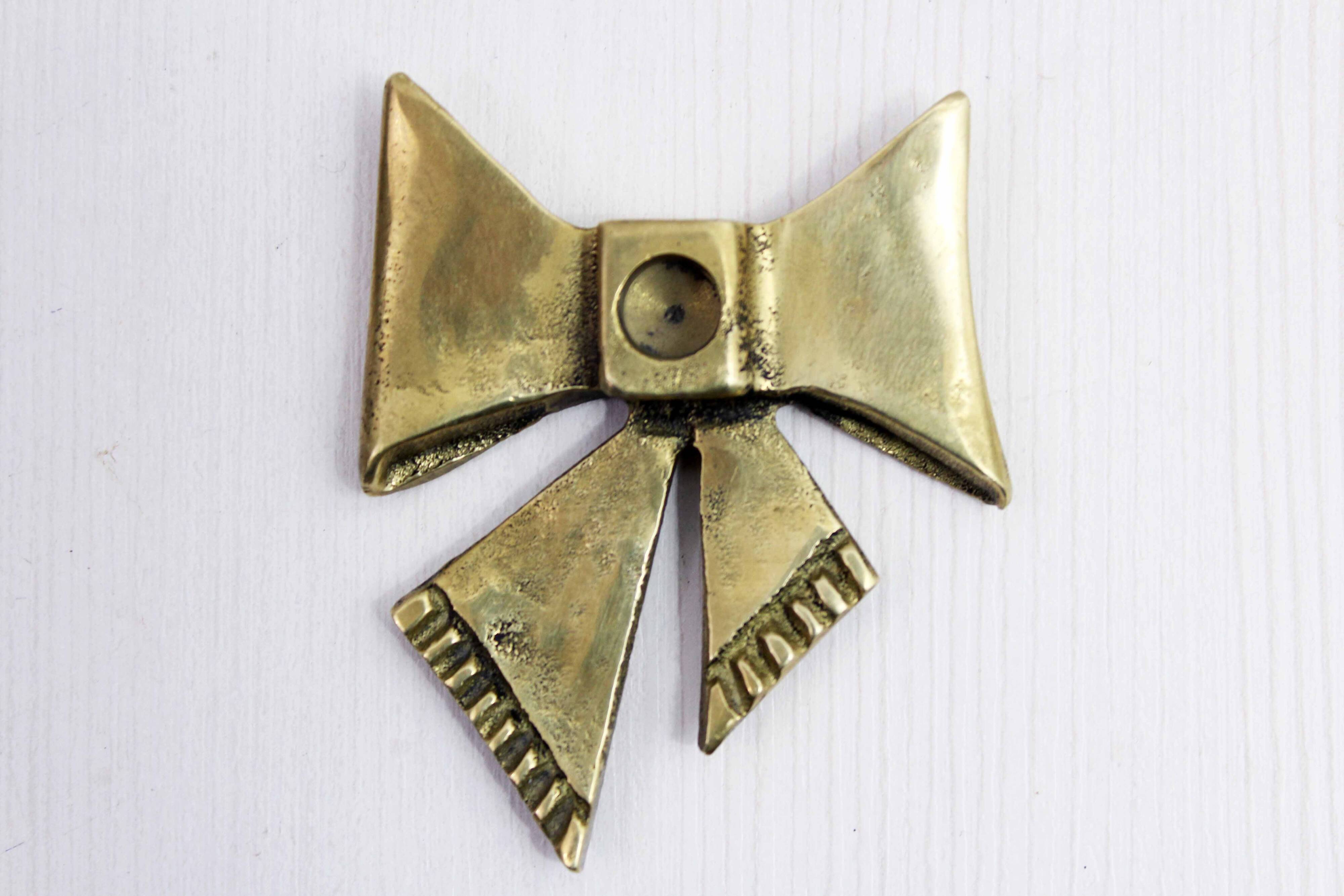 Brass bow tie candle holder 1970