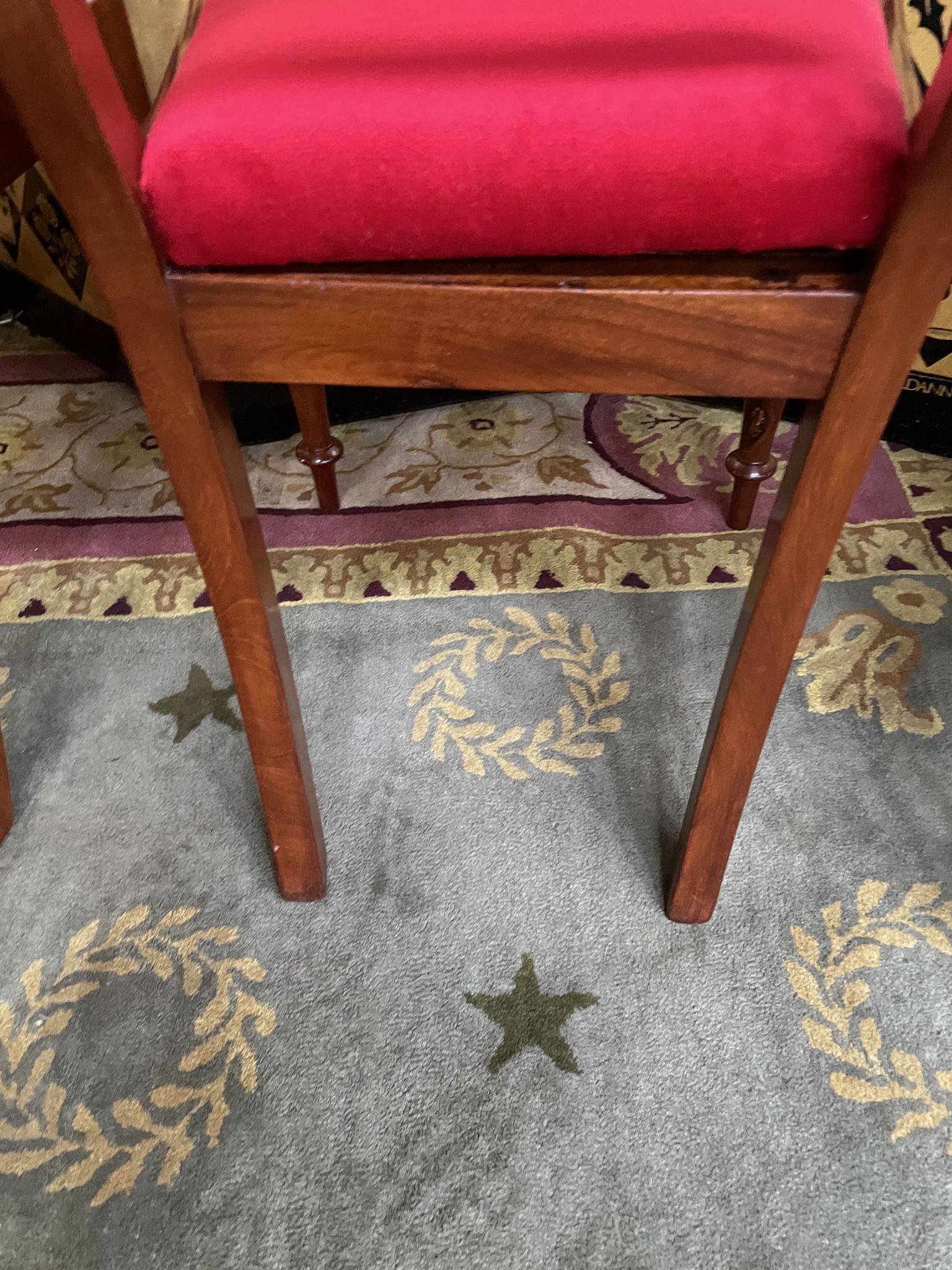 Suite of 6 english mahogany chairs 19th restored