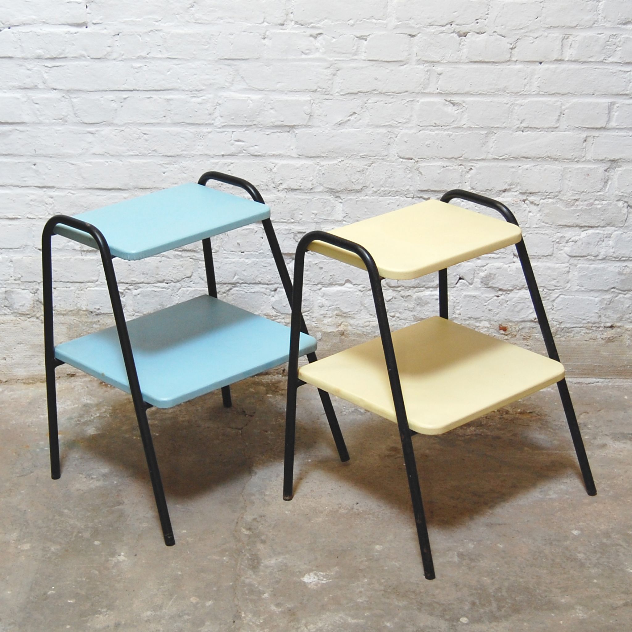 Pair of bedside tables by Pierre Guariche for Trefac - Meurop 1958