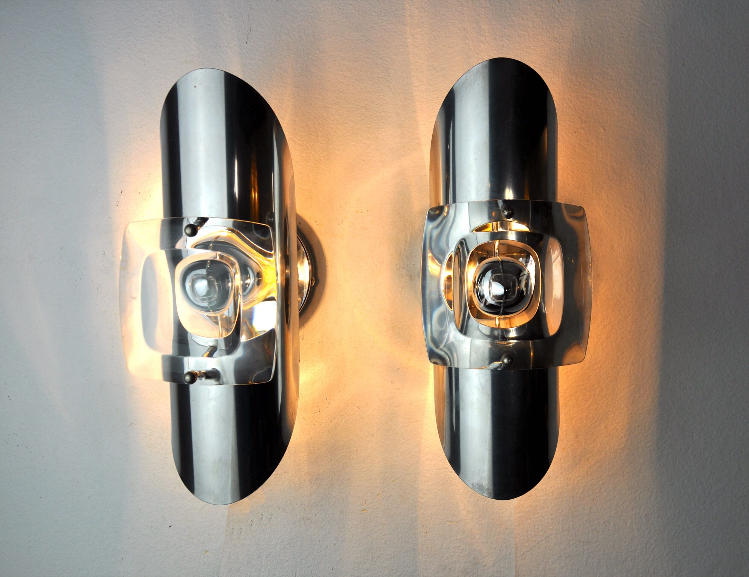 Pair of oscar torlasco wall lights, murano glass, italy, 1970