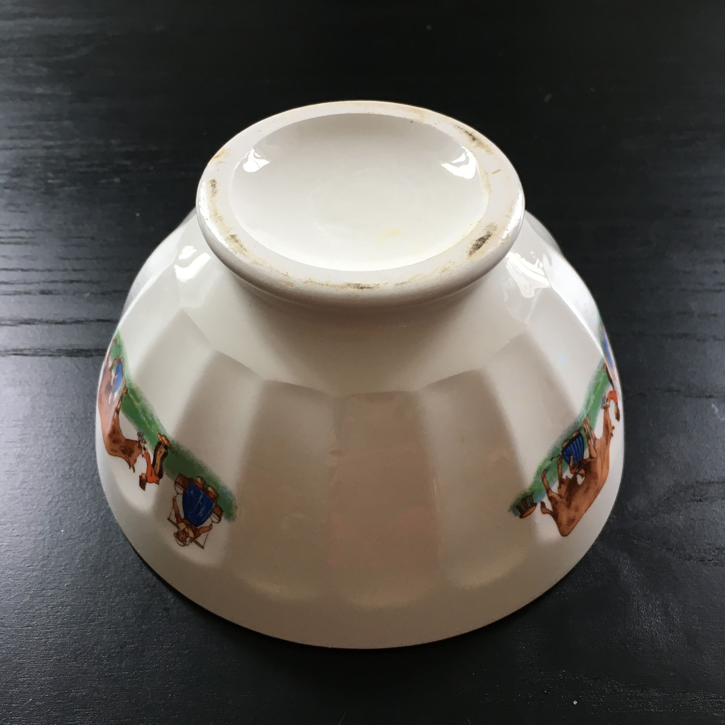 Bol ancien en porcelaine