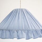 Conical suspension with fine stripes and Emilia "marina" shade.