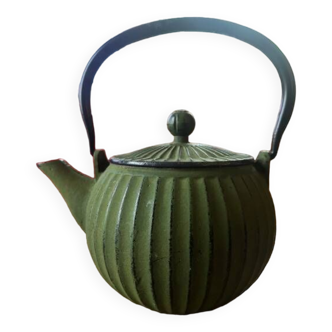 Green cast iron teapot