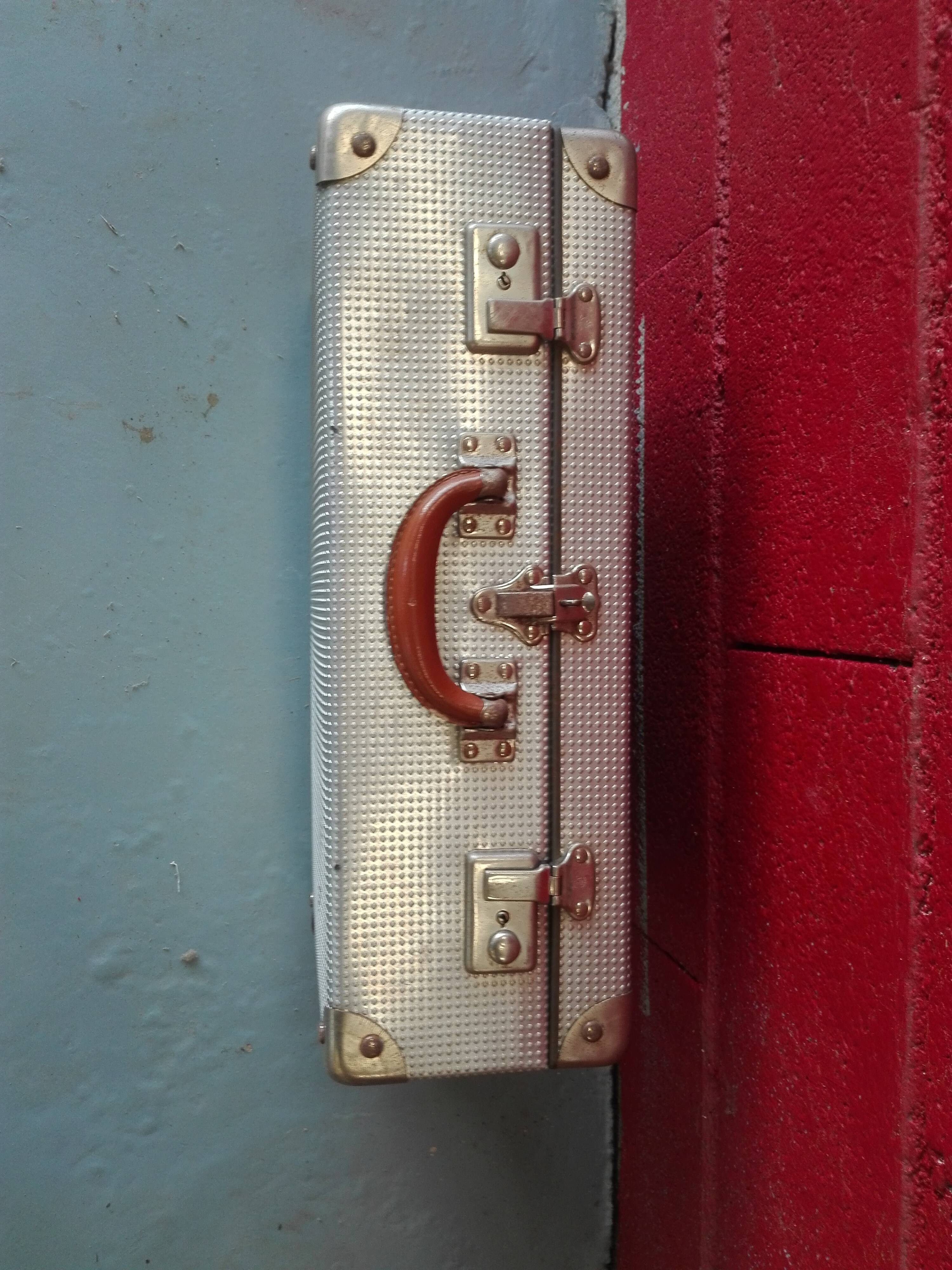 Valise aluminium vintage