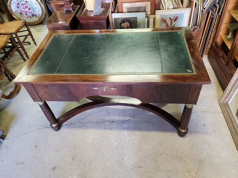 Bureau de style empire en acajou