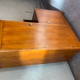 Asymmetrical cabinet