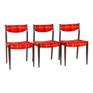 3 Chaises Scandinaves, circa 1970