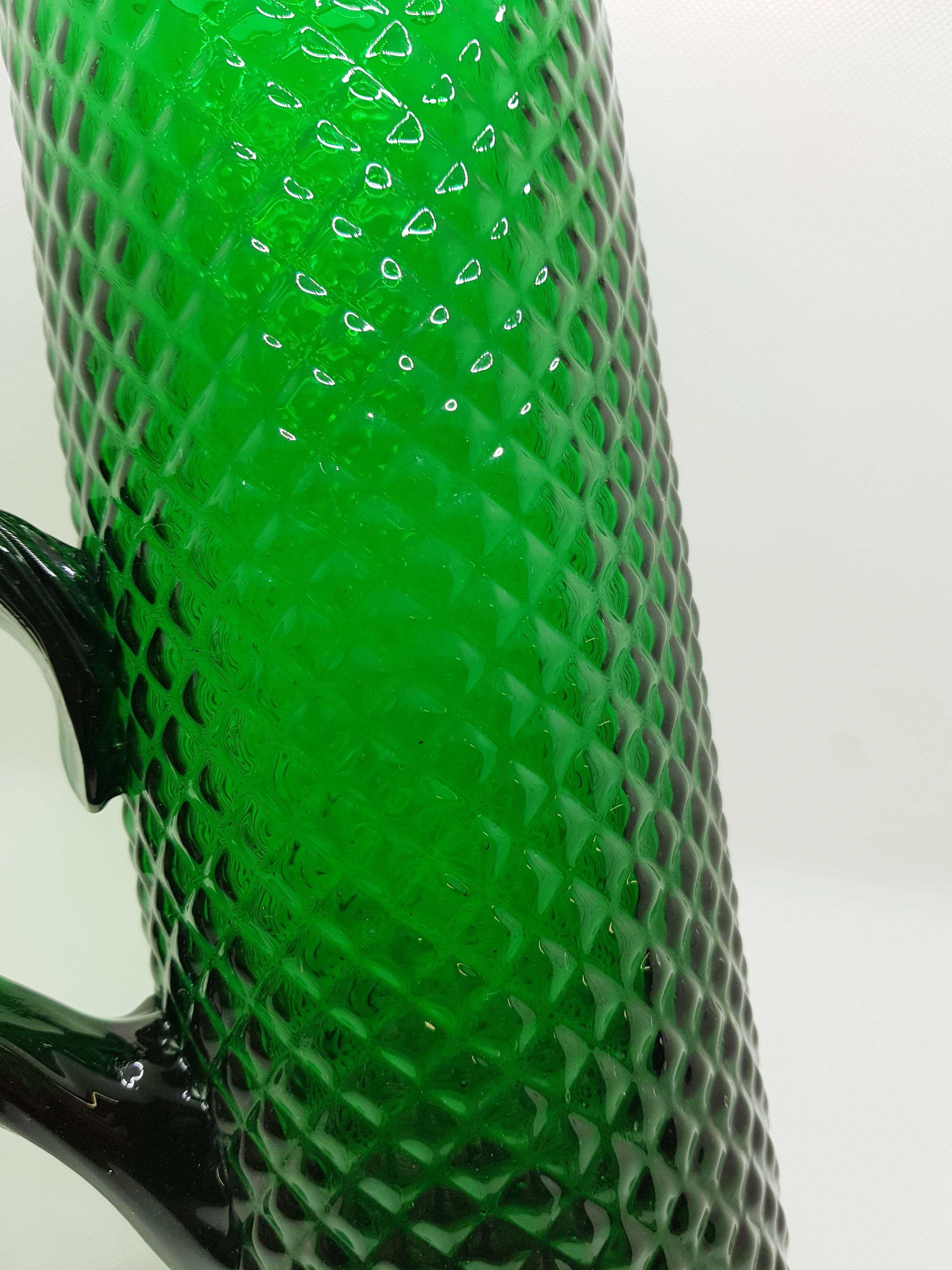 Pichet en diamant émeraude