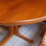 Juul Kristensen solid teak Scandinavian table from the 60s/70s
