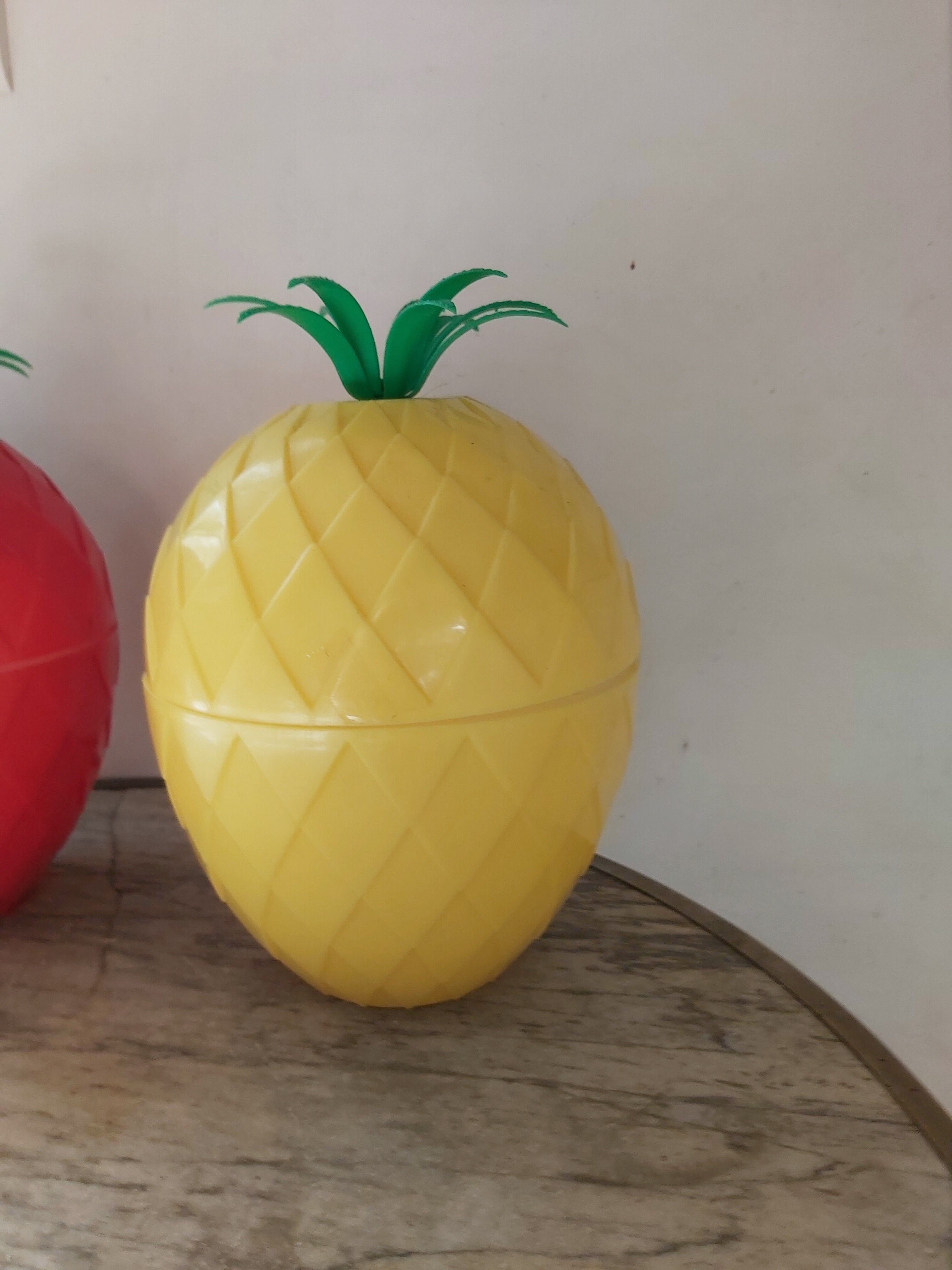 Pineapple ice bucket 70s