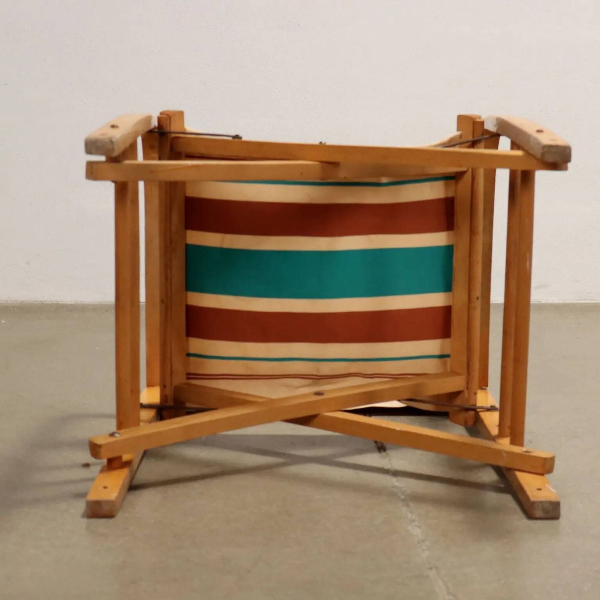 Vintage folding chair from the 1950s-60s in beech and fabric, Italy.