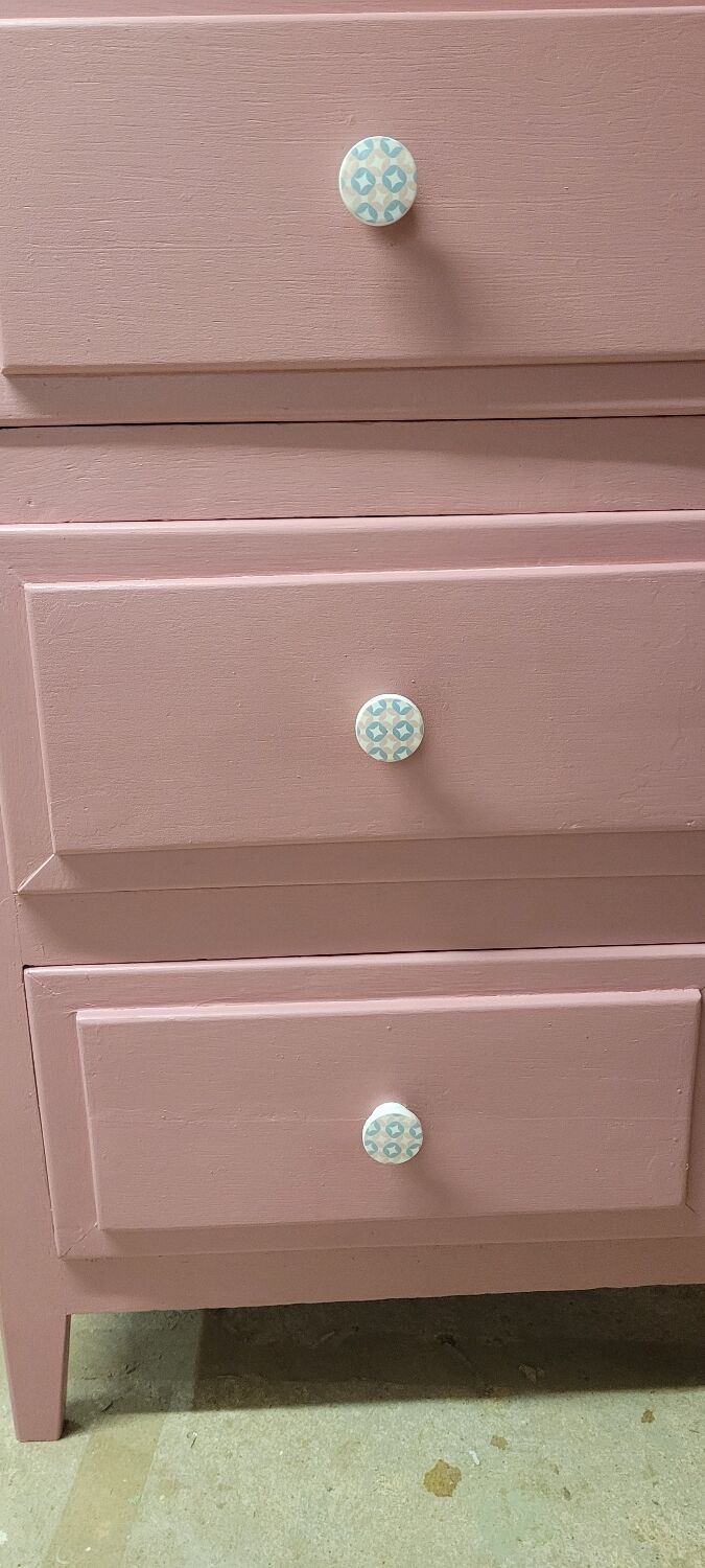 Chiffonier with drawers