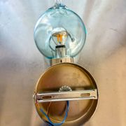 Toni Zuccheri drop shaped wall sconce, Murano glass, Italy, circa 1970s