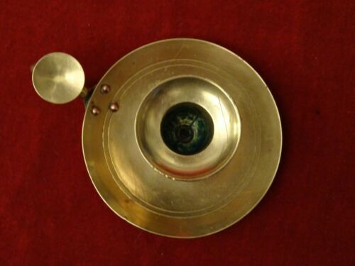 Brass bronze hand candle holder