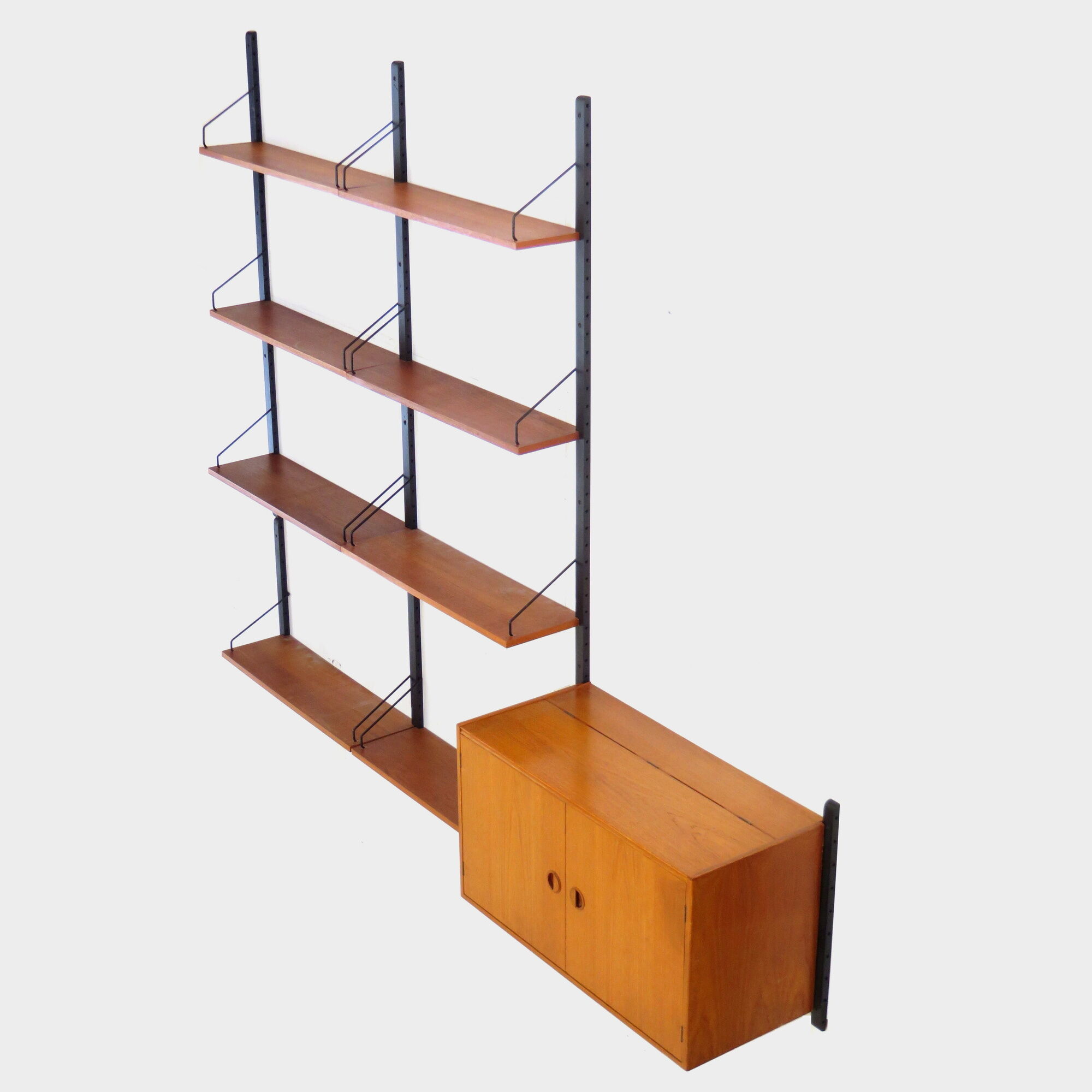 Vintage mid century royal system wall unit in teak by poul cadovius, danish design - denmark 1960s