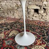 Knoll Saarinen Round Marble Side Table