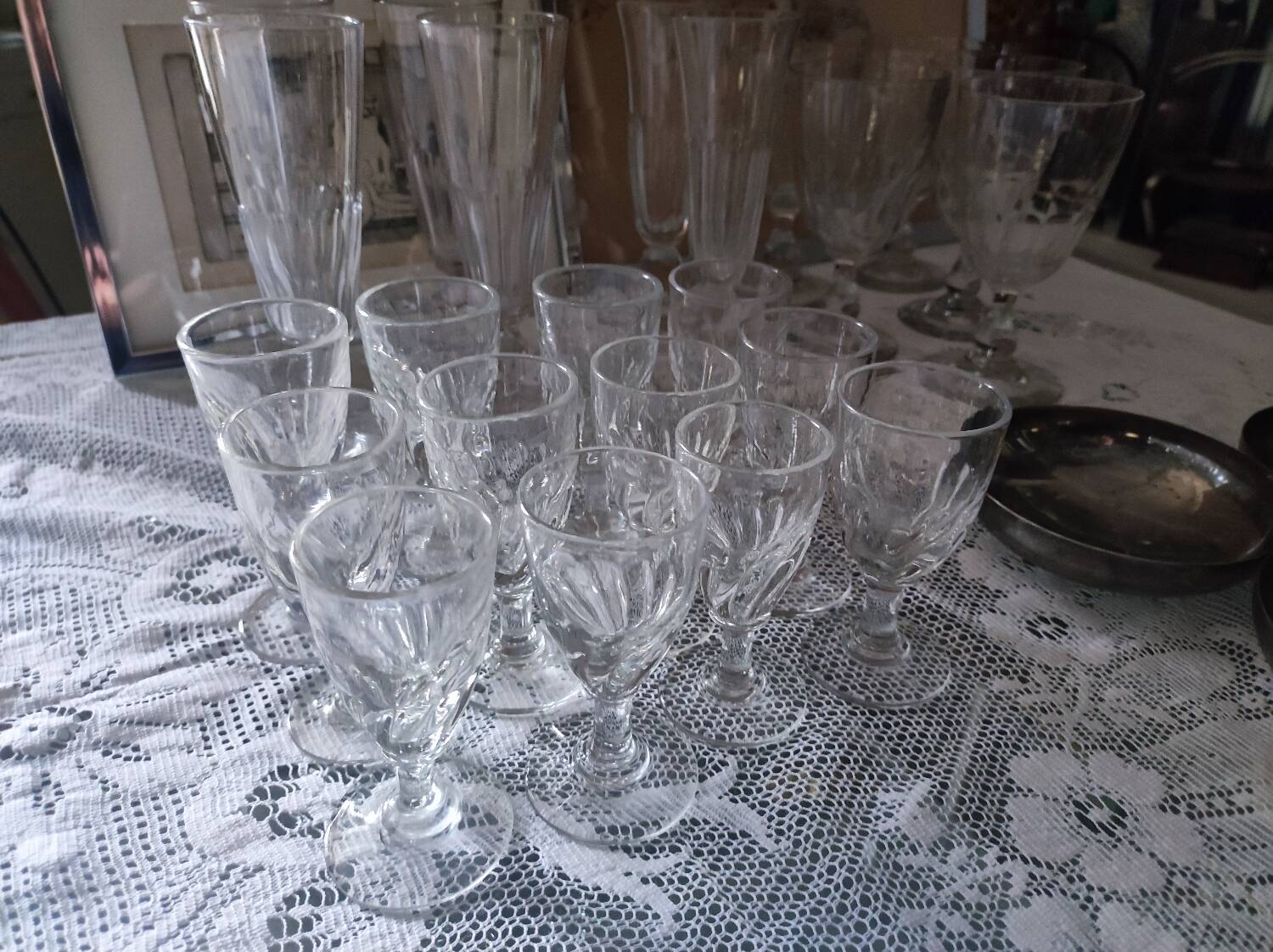 12 small twisted bistro glasses, 19th century