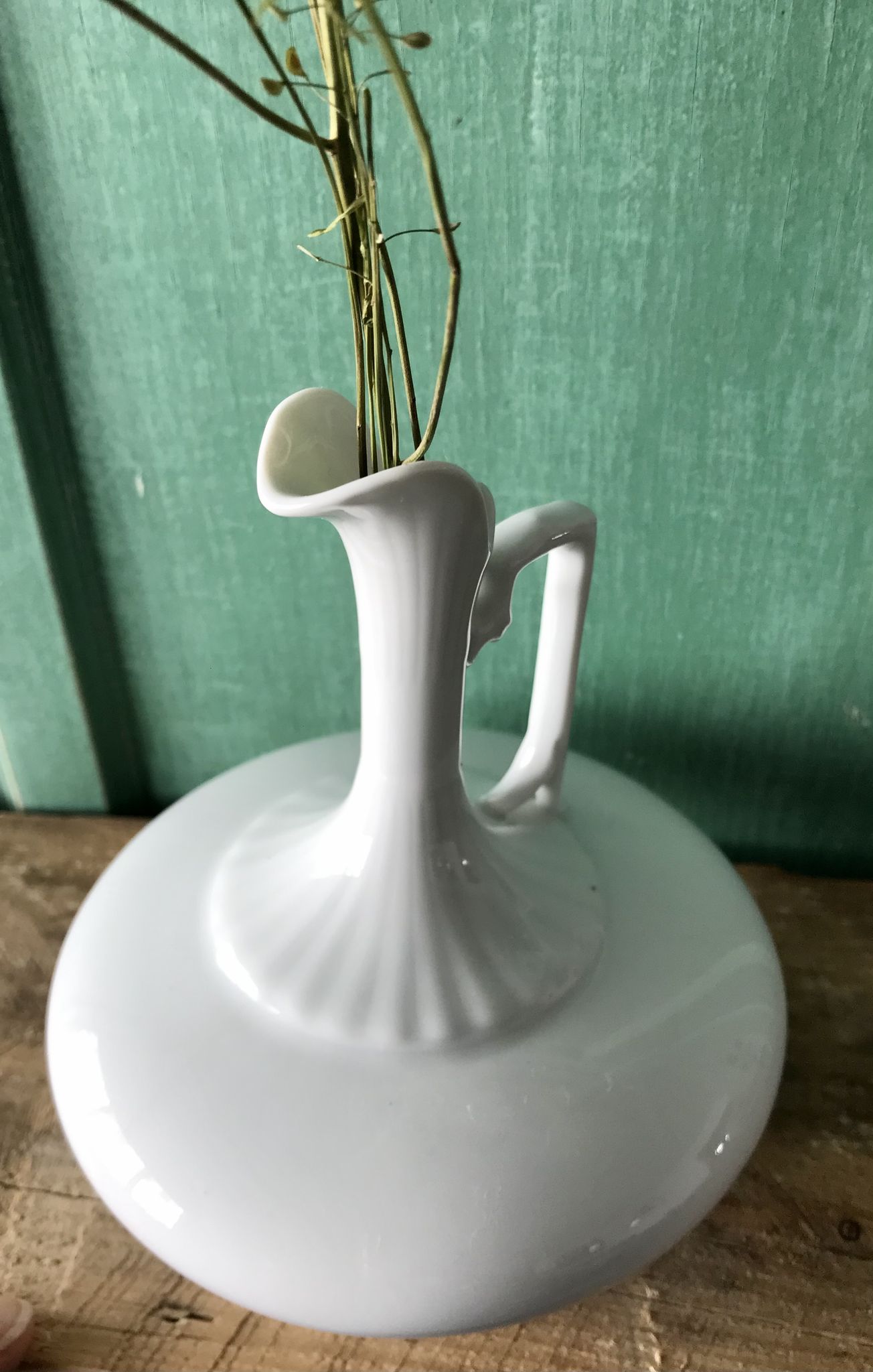 Vintage ewer in French porcelain, Maison Giraud