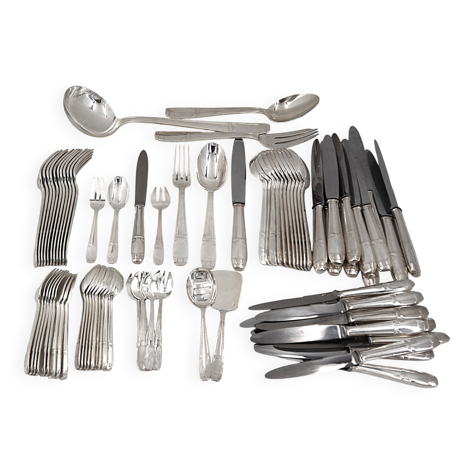 Share Art Deco cutlery set of 79 pieces, knives, silver-plated metal.