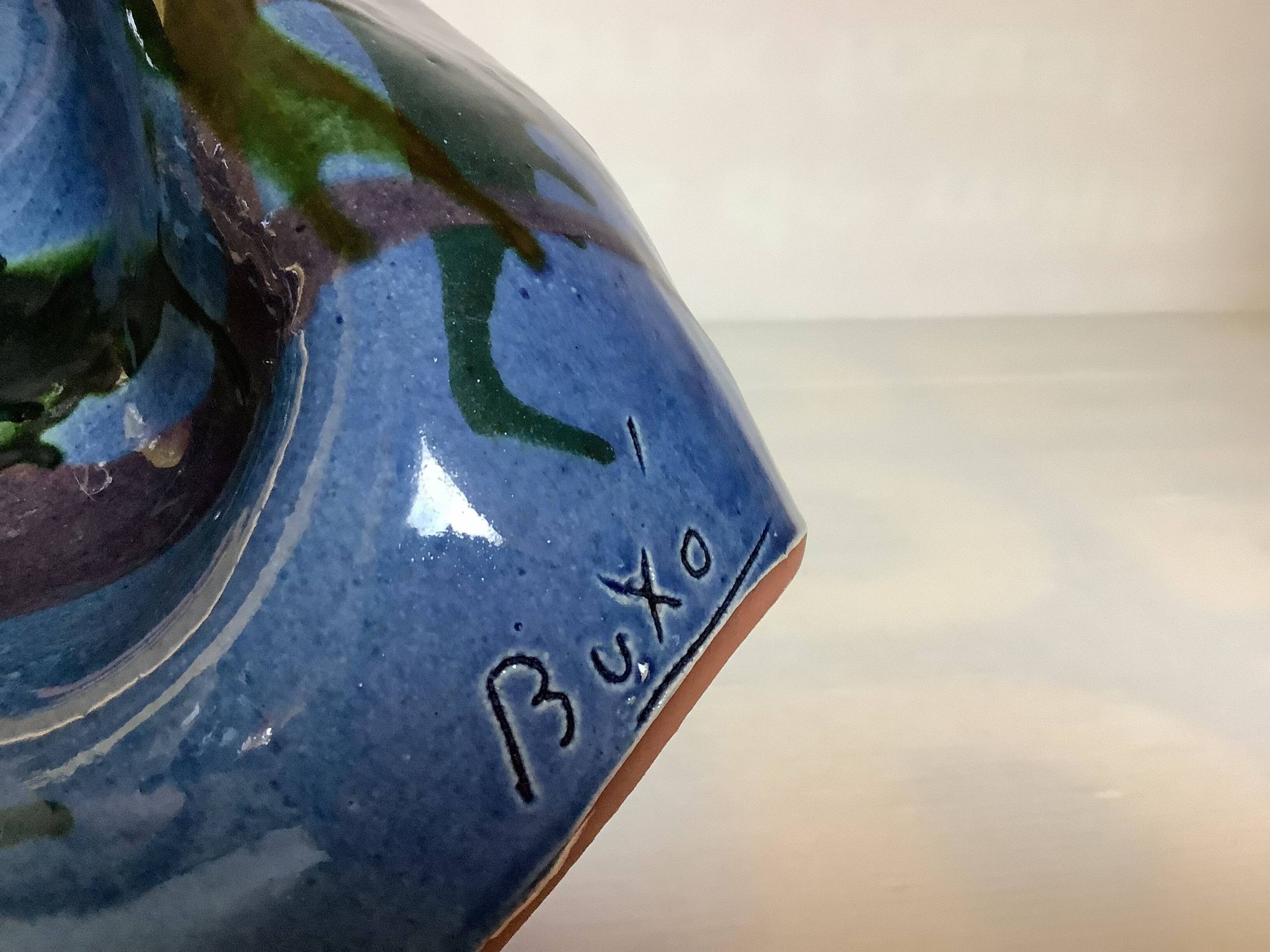 Iridescent modernist vase by Thomas Buxo