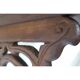 Étagère en bois sculpté