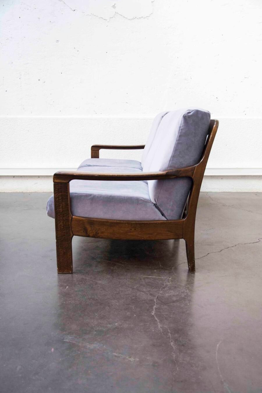 3-seater vintage sofa