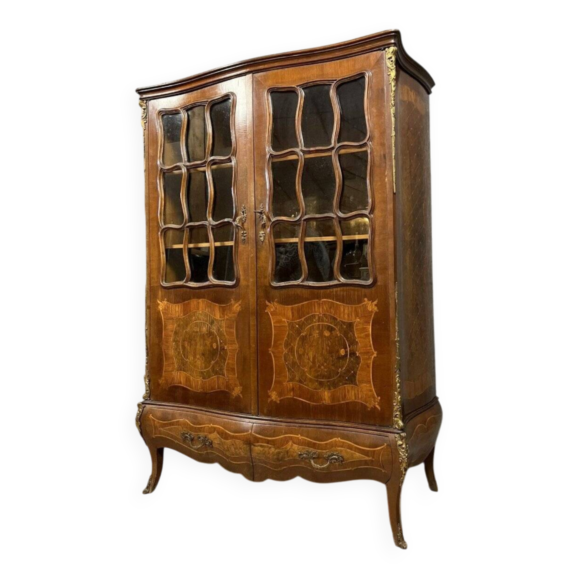 Louis XV style curved bookcase in precious wood marquetry
