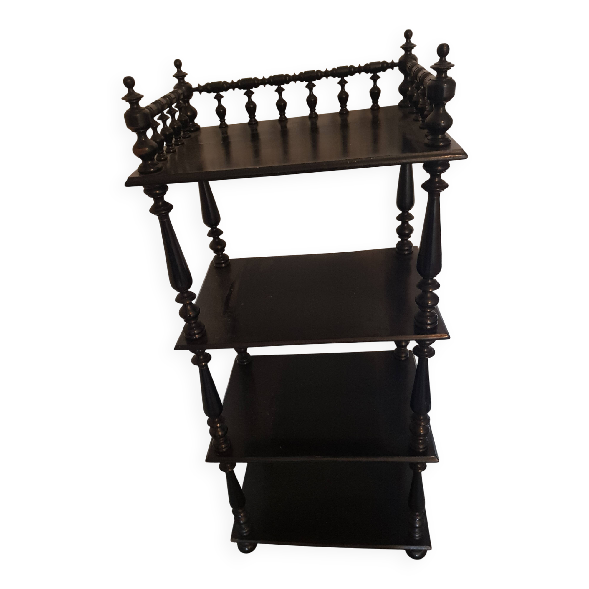 4-shelf turned wood shelf