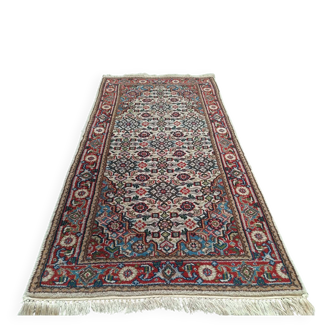 Handmade Heriz Persian rug