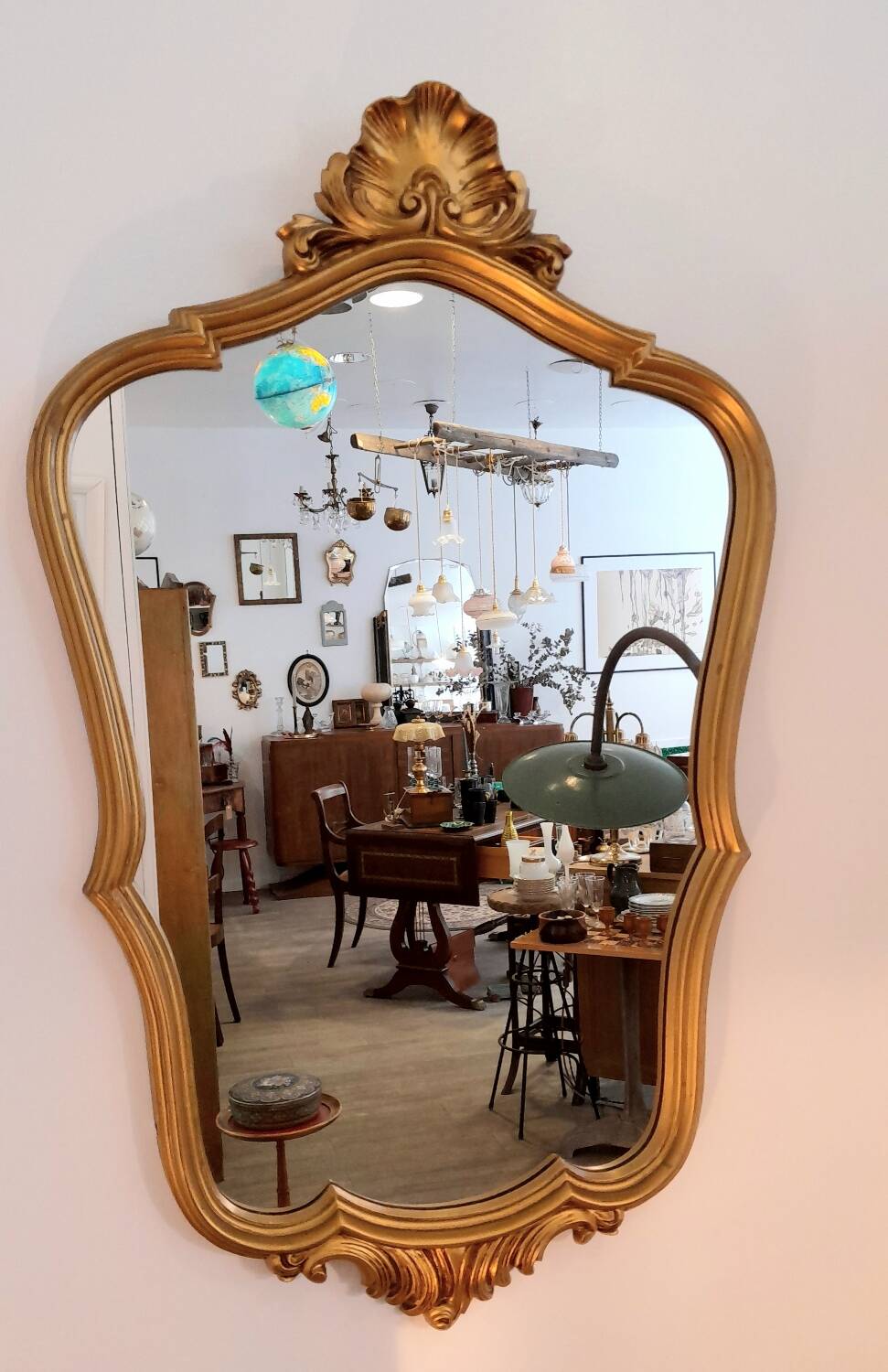 Baroque shell mirror