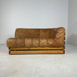 Mid-century cognac leather lounge sofa in oak