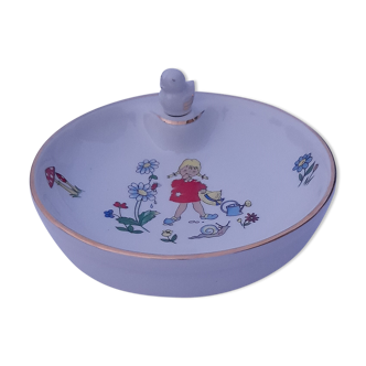 Assiette à bouillie en porcelaine de Limoges décorée par R. Leclaire