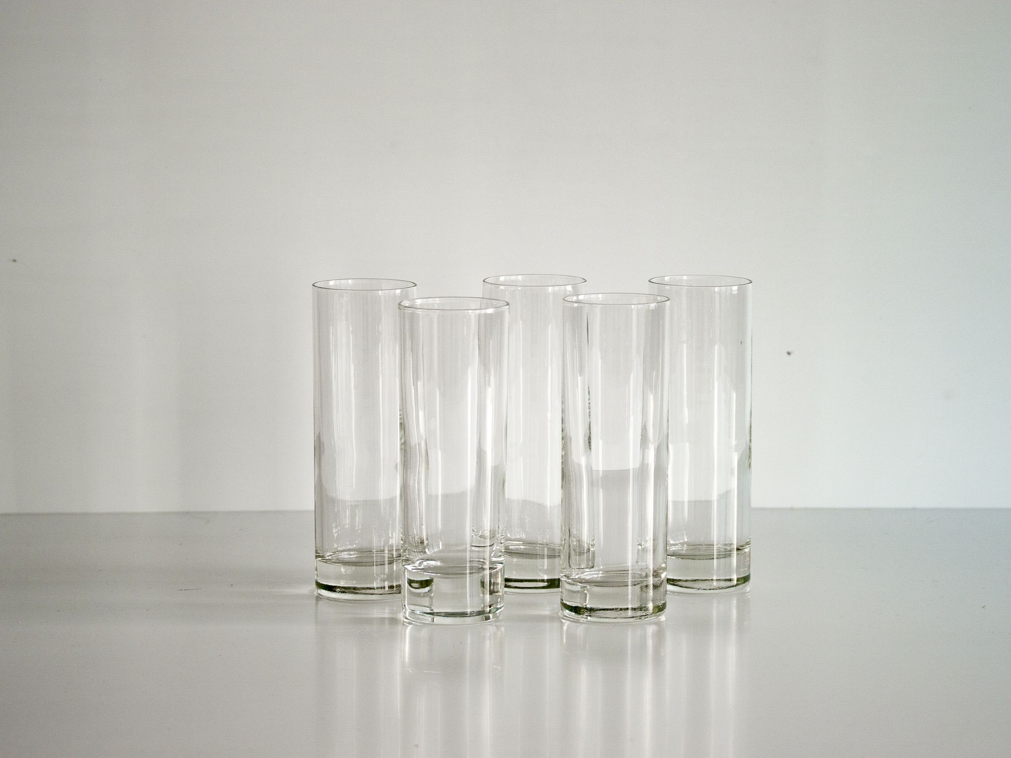Ensemble de 5 verres et rafraîchisseurs de verres