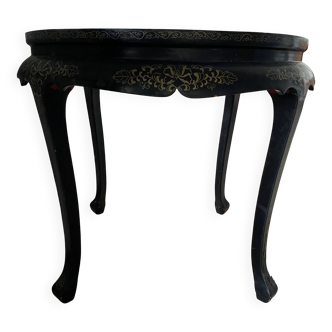 Chinese decorative table – black lacquer, jade and mother-of-pearl inlays