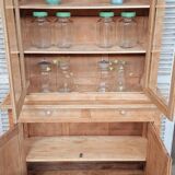 Sideboard with 2 glass panels