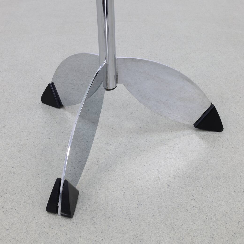 Table d'appoint postmoderne en chrome et verre, années 1980