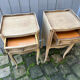Paire de tables chevet louis xv en chene brut  clair
