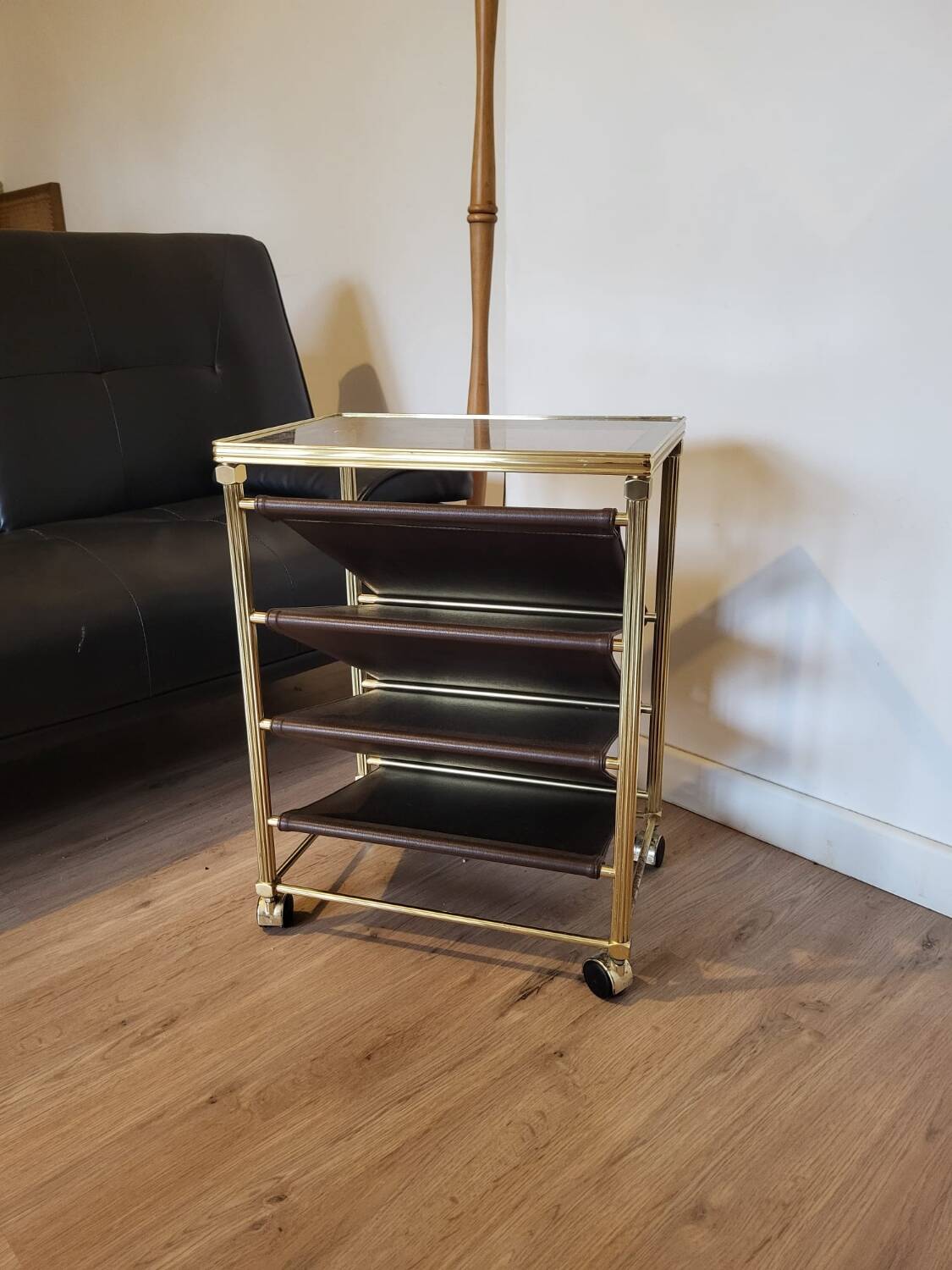 Porte-revue vintage rare