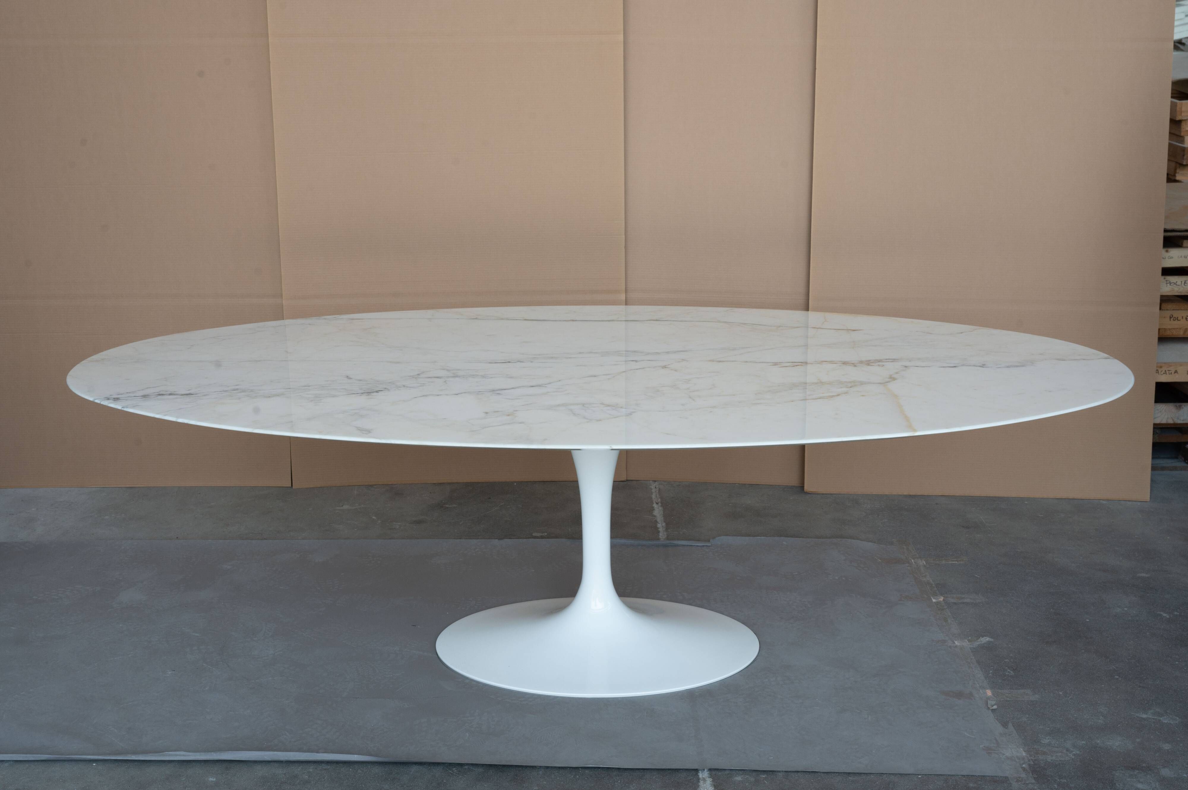 Original oval Knoll Tulip (244x137) Calacatta Gold (Oro) Eero Saarinen