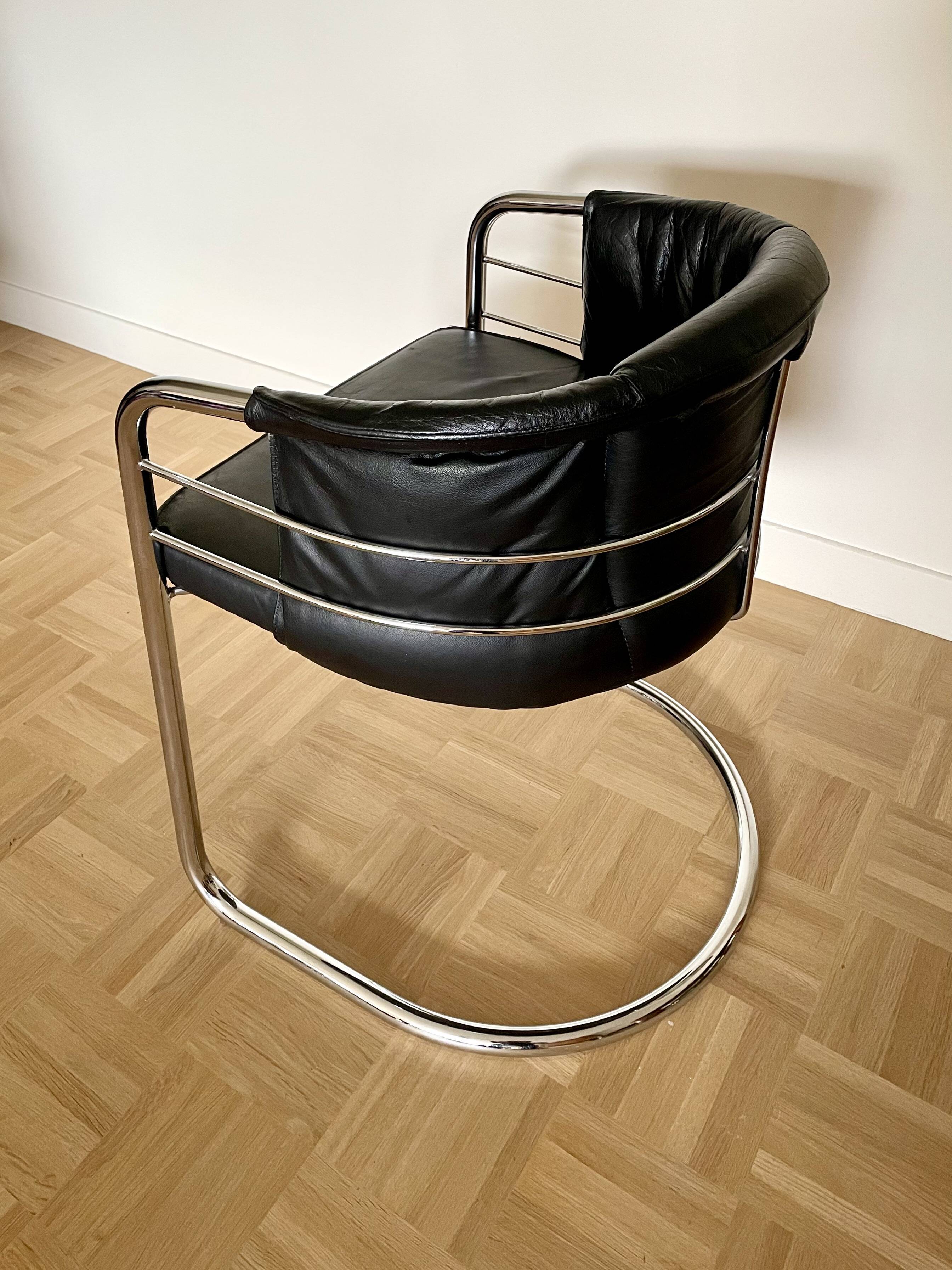 Chaise / fauteuil italien années 80