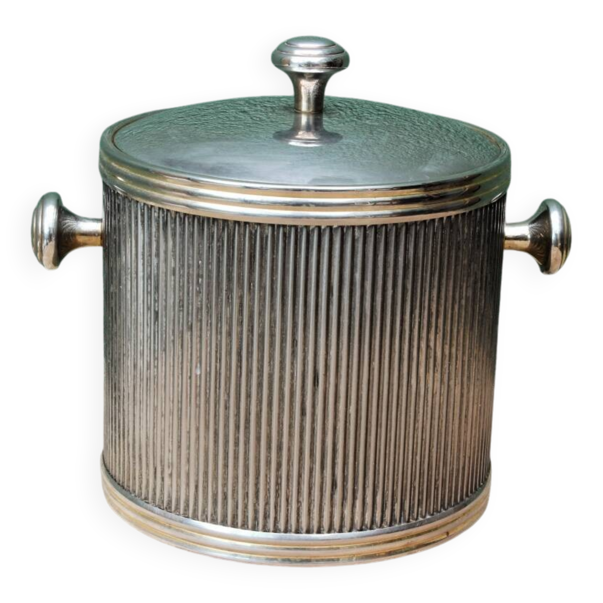 Silver-plated metal ice bucket, vintage 1970s.