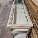 Glass shop counter